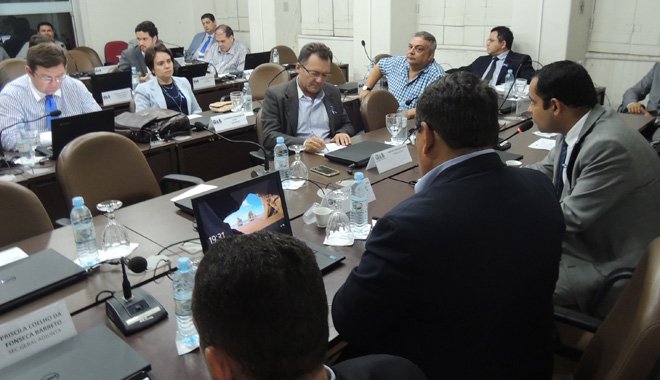 mocao-de-apoio-a-uern-foto-assecom-oab-rn