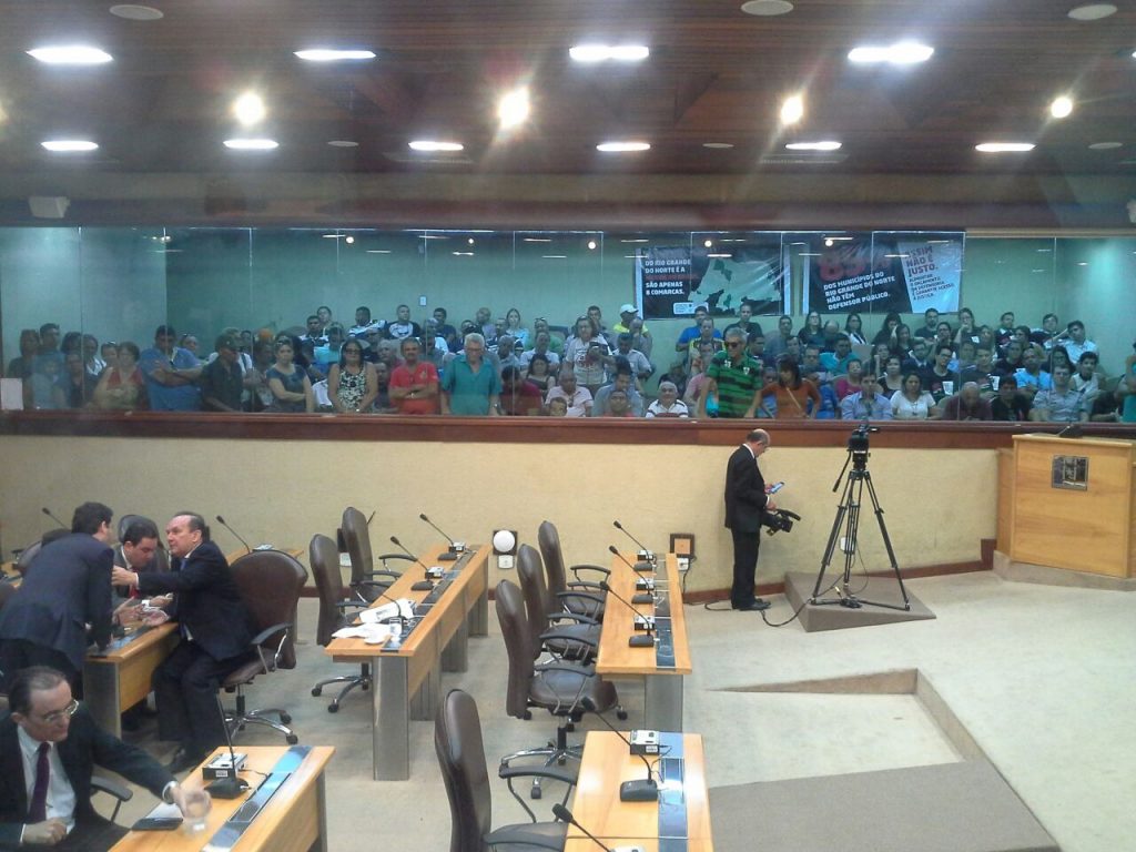 pressao-em-deputados