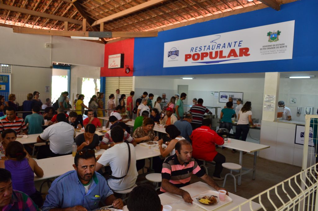 restaurante-popular-2