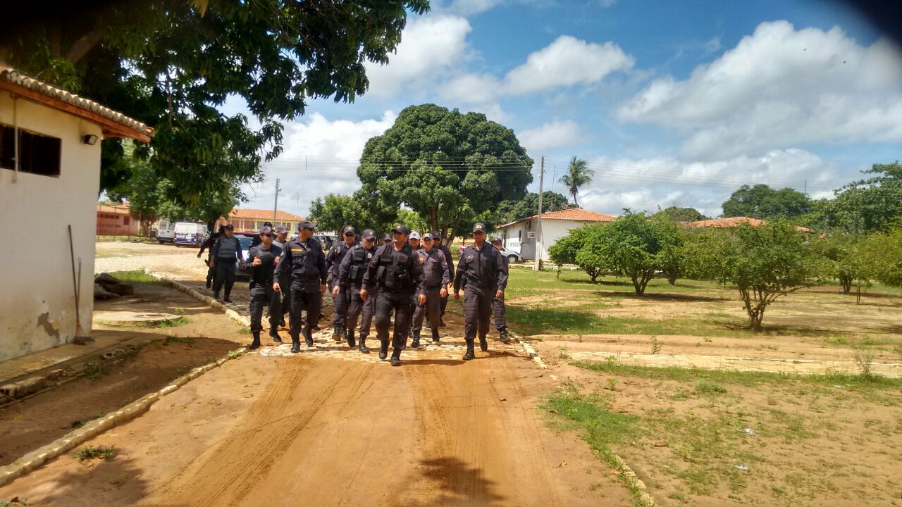 Rebelião na Márcio Negócio 