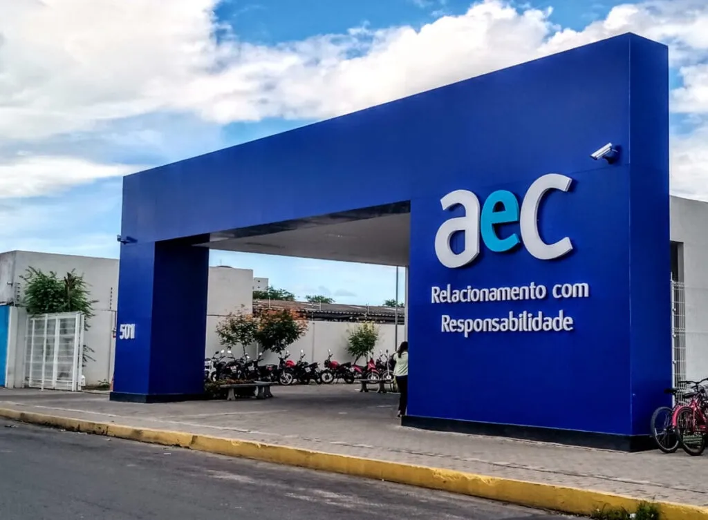 AeC - Relacionamento com Responsabilidade - Alô alô, você que é de Juazeiro  do Norte e está apto (a) ao modelo home office, a oportunidade que você  estava esperando chegou! Acesse queroser.aec.com.br